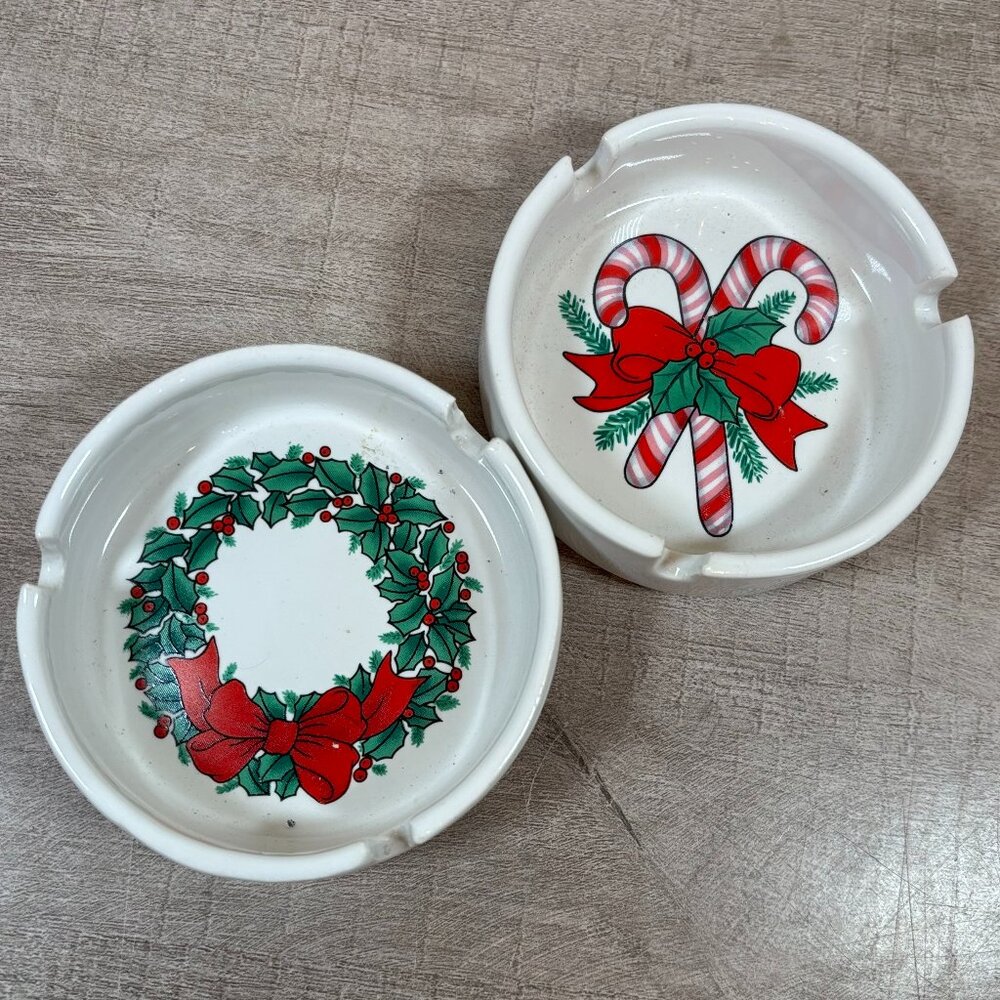 Vintage Pair of Ceramic Christmas Ashtrays